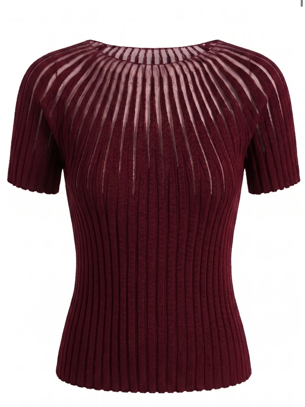 Commense Burgundy Ribbed Knit Short Sleeve Top Size Medium
